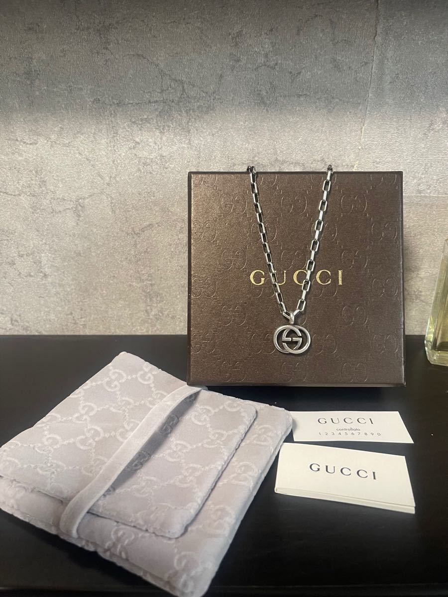 GUCCI グッチ　シルバー　インターロッキング　ネックレス　中古　美品