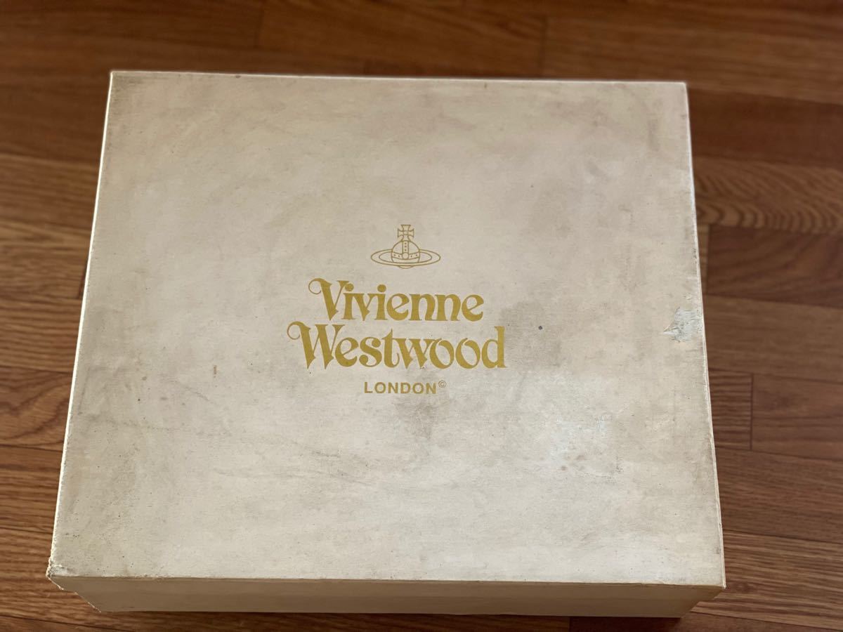 お値下げ!! 中古 レア【廃盤】Vivienne Westwood ロッキンホース PAGAN 白