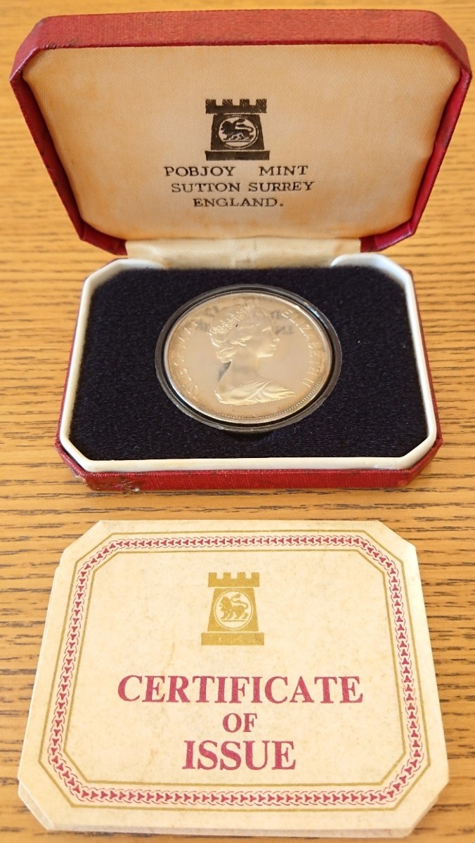 1977/1979 マン島 エリザベス2世女王在位25周年/貨幣制度300周年記念 1クラウン プルーフ銀貨 2種セット