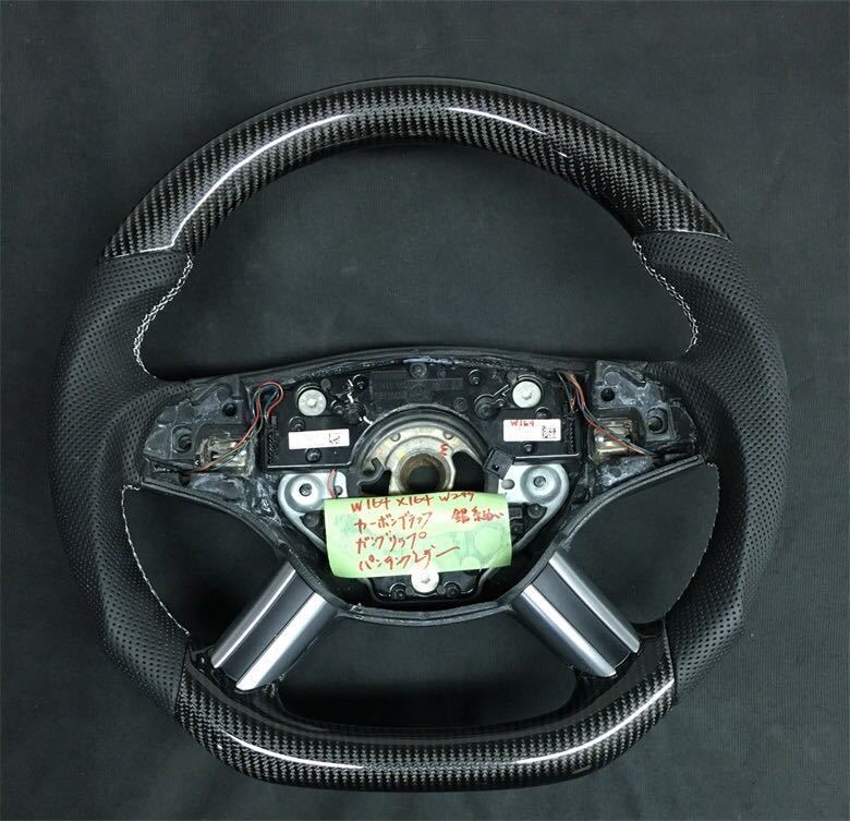 ベンツ♪Steering/『前期GL550/X164他W245/Ｗ164カーボン黒/ガングリDシェ_画像1