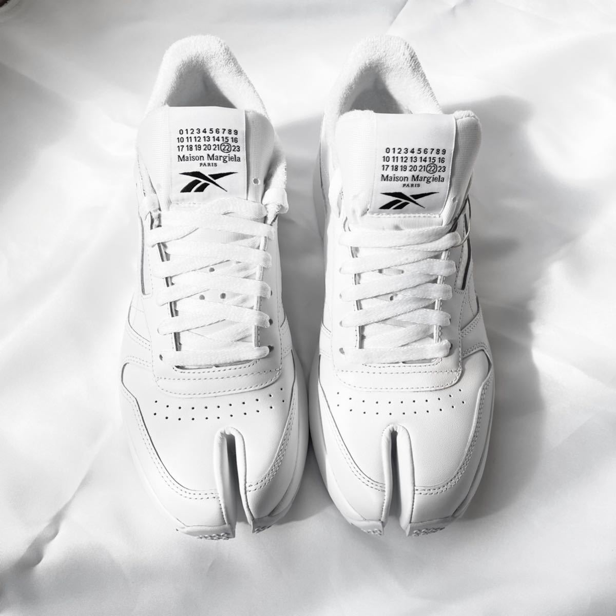 □Maison MargielaxReebok クラシックレザー スニーカー(ホワイト26.5
