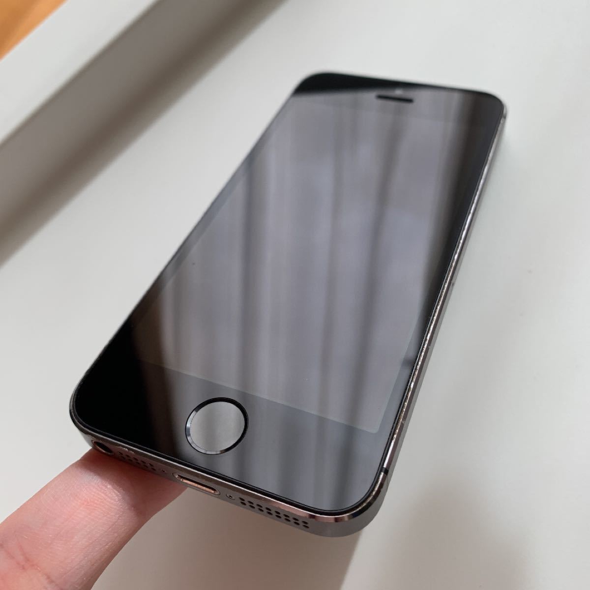 iPhone 5s 16GB スペースグレー　SIMフリー　海外版　A1533 動作確認済み　本体のみ