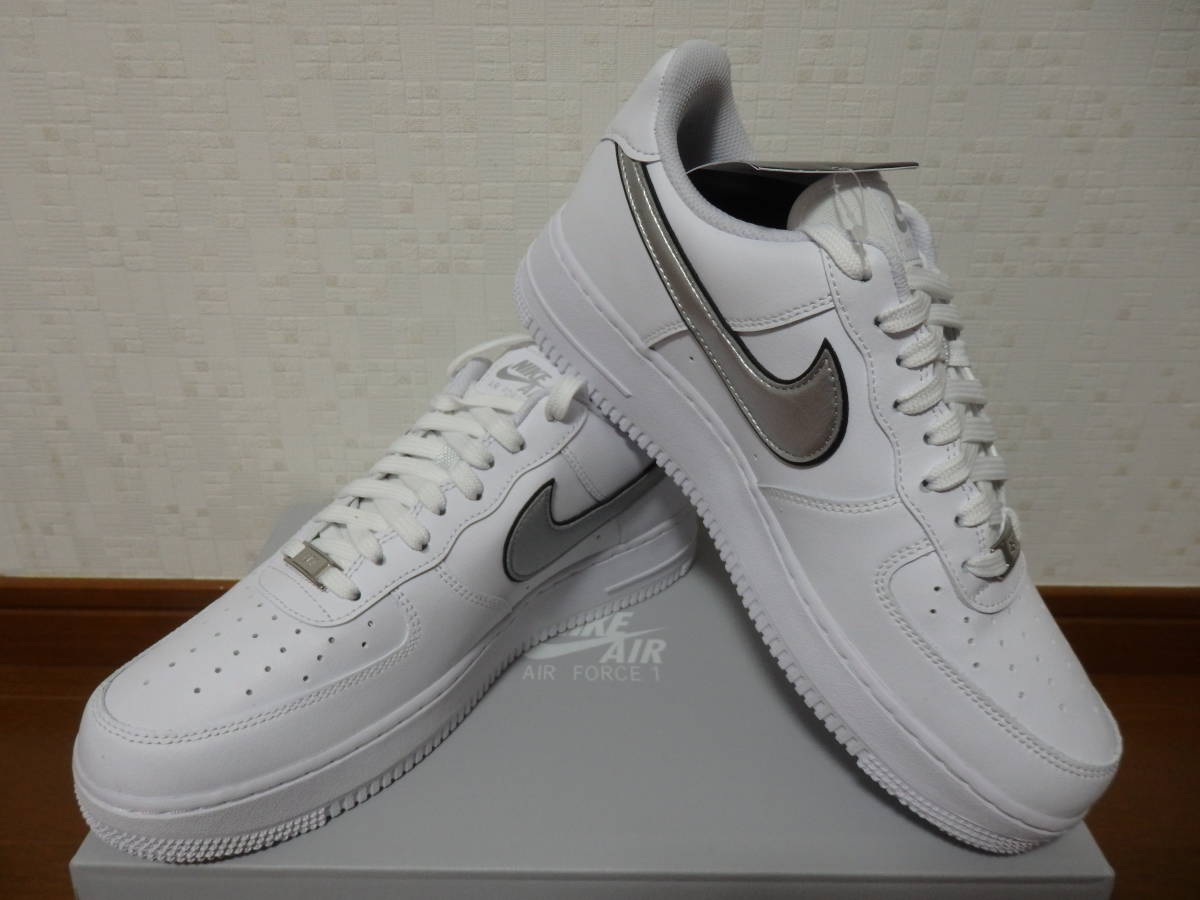 即決☆限定!♪新品 NIKE ナイキスニーカー WMNS AIR FORCE 1 '07 LOW ESS エアフォース1 ロー 26.5cm♪25周年♪スウッシュ SWOOSH 50周年_画像6