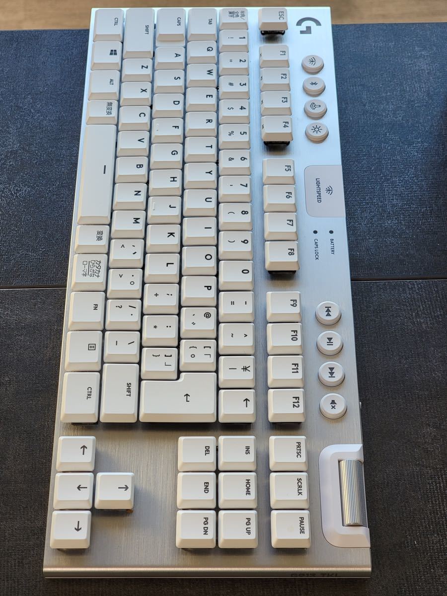 ロジクール G913 TKL ホワイト タクタイル 茶軸 ワイヤレスキーボード ゲーミングキーボード 美品