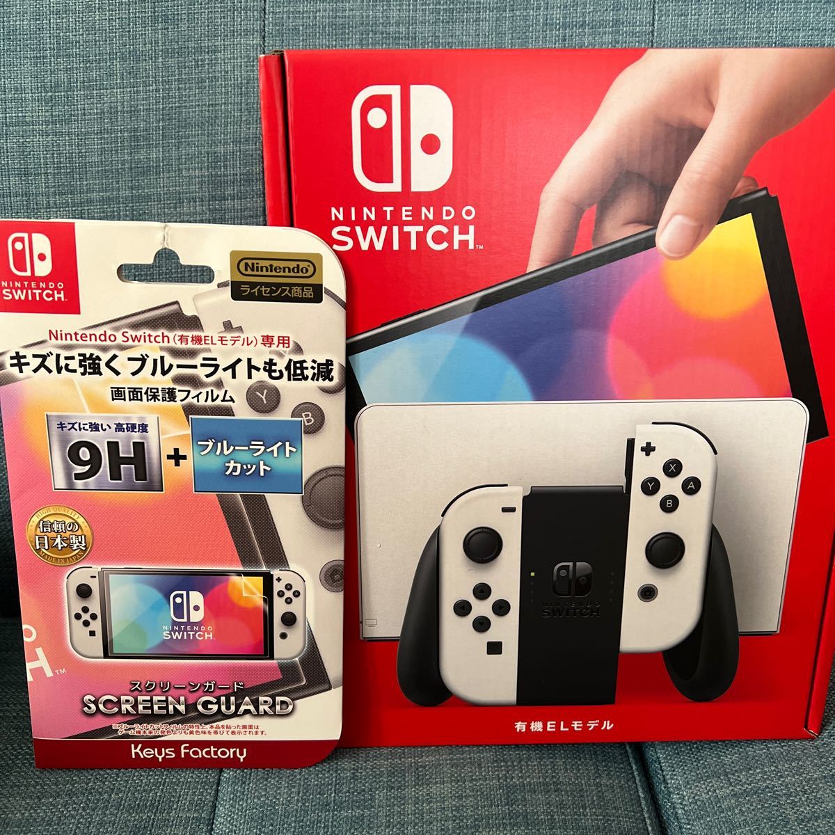 Nintendo Switch 有機ELモデル ホワイト　　　　新品未開封品　　販売店舗印あり