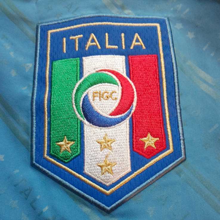 【PUMA プーマ イタリア代表】 ITALIA Azzurri 2009年試合入場着用ジャケット サッカー フットサル サイズ：XL_画像3