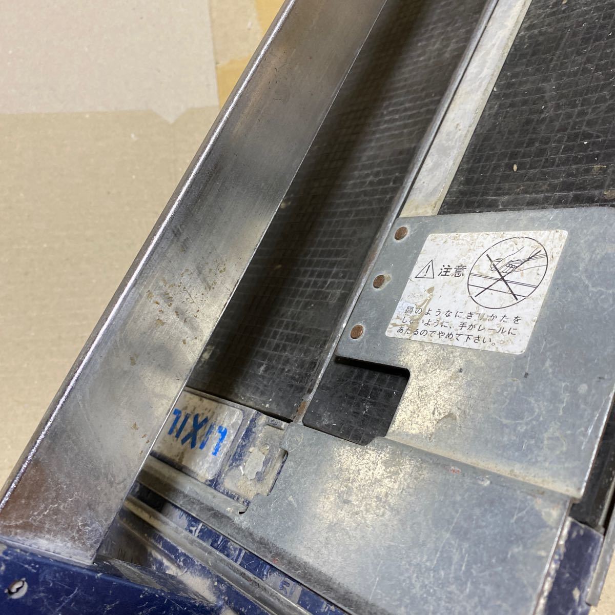 追記 タイルカッター TK-3 LIXIL INAX タイル 押し切り 押切 diy 追記 タイルカッター TK-3 LIXIL INAX タイル 押し切り 押切 diy