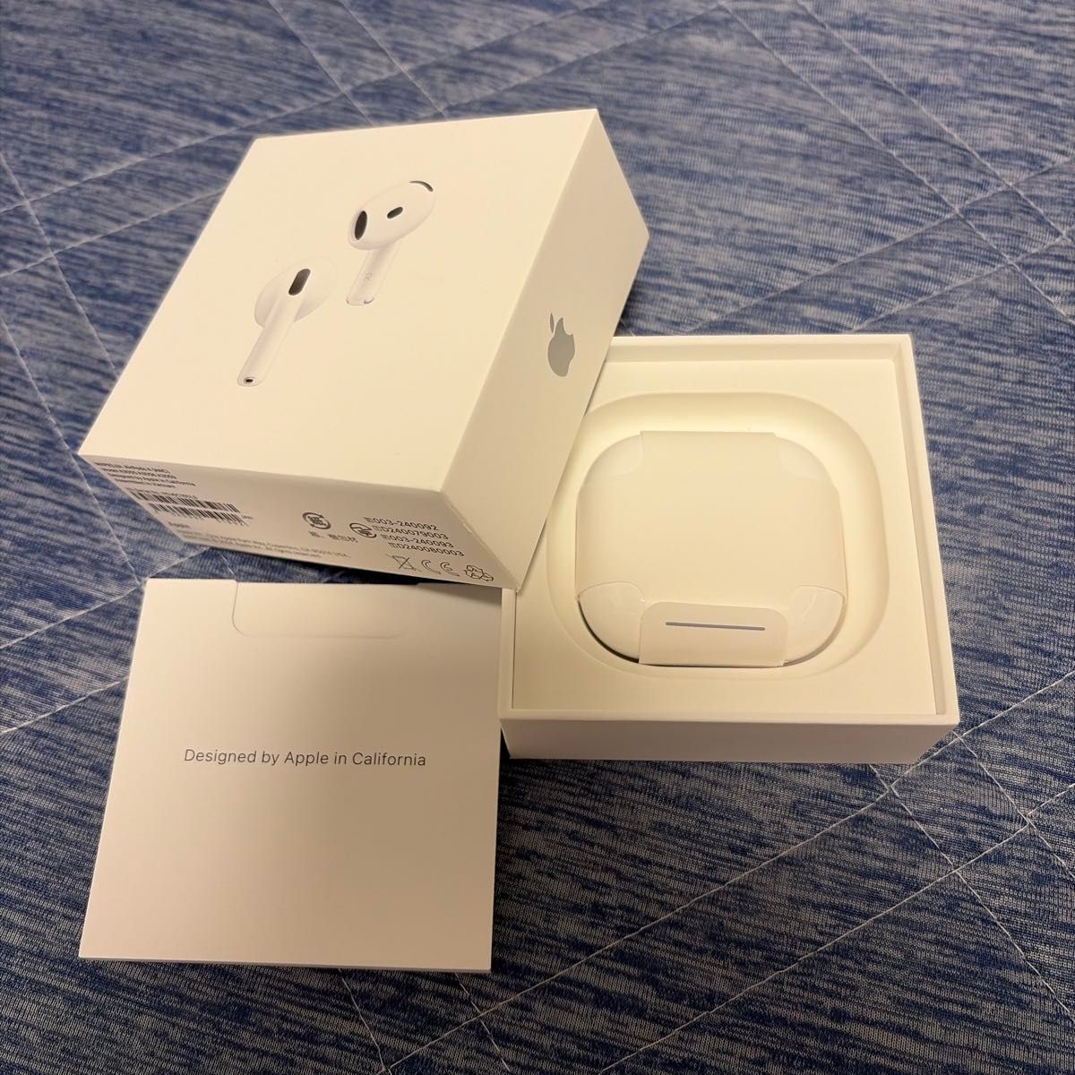 中古美品 Apple AirPods4 (ANC) 本体 アクティブノイズキャンセル機能