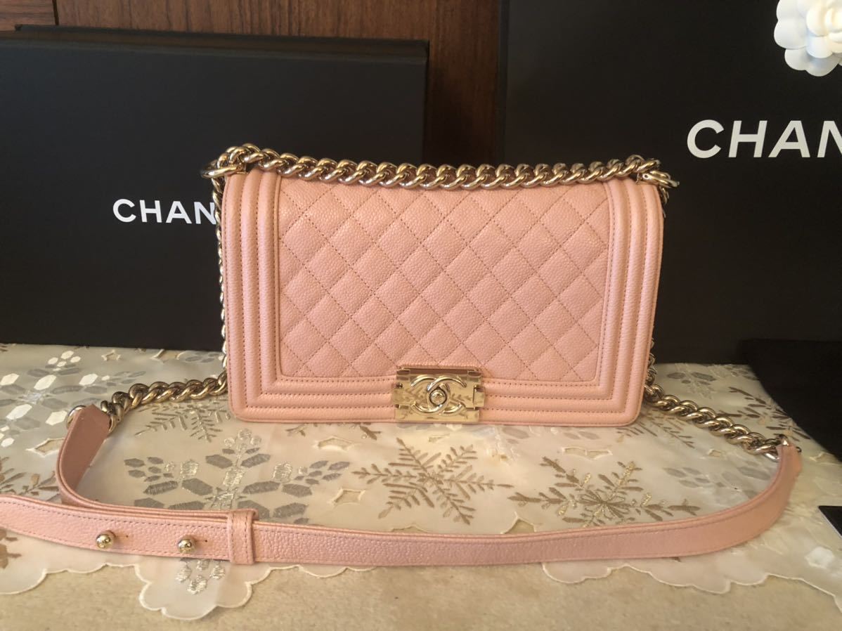 CHANEL ボーイシャネル　チェーンショルダーバッグ　ピンク　2020年製　29番台