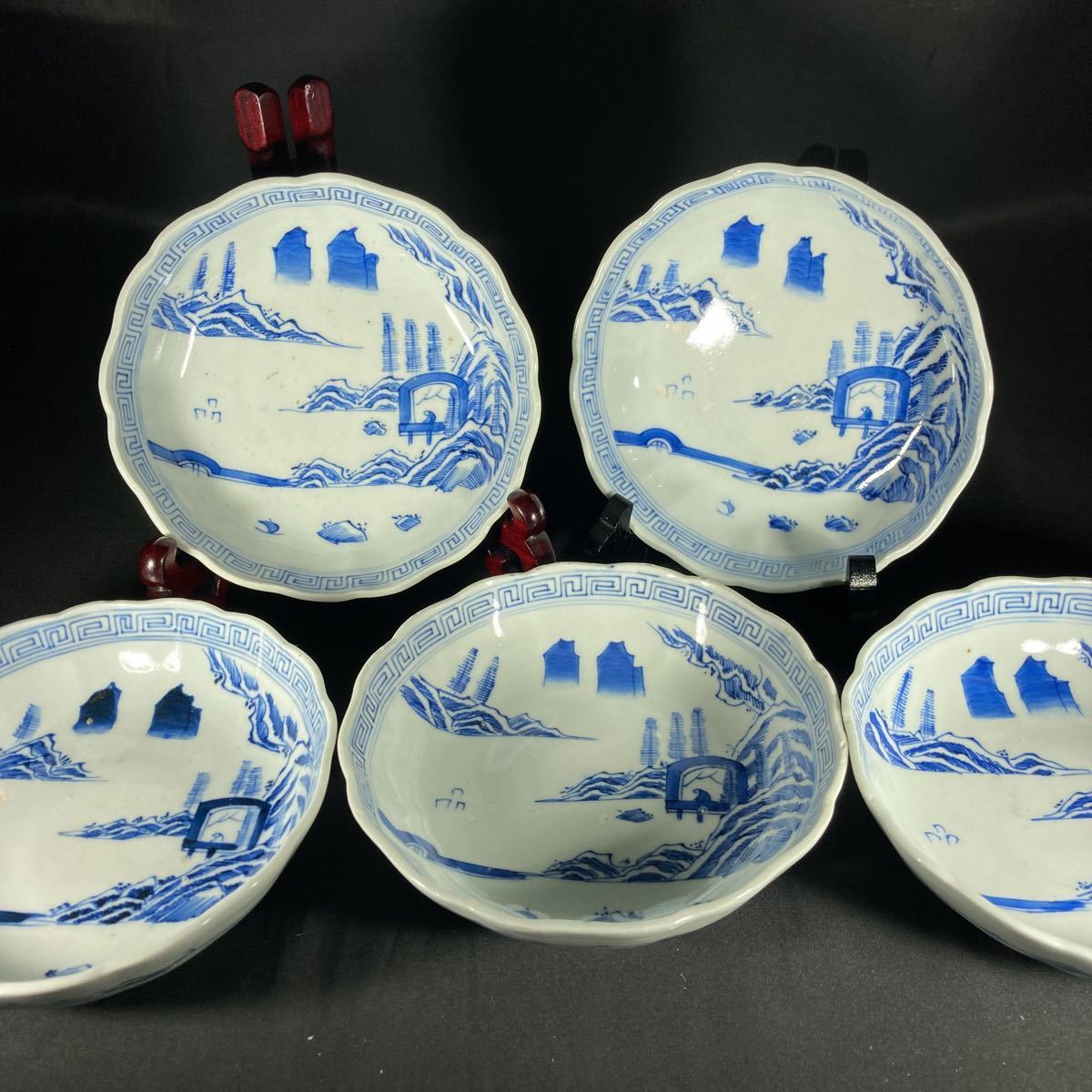 売れ筋】 古伊万里 染付 江戸後期 古代中国山水画 なます皿五客組小皿