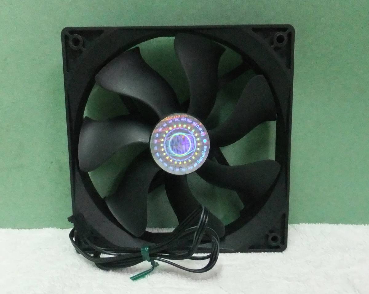 Cooler Master ファン 12cm A12025-12CB-3EN-F1 DC12V 0.16A ケースファン 中古_画像2