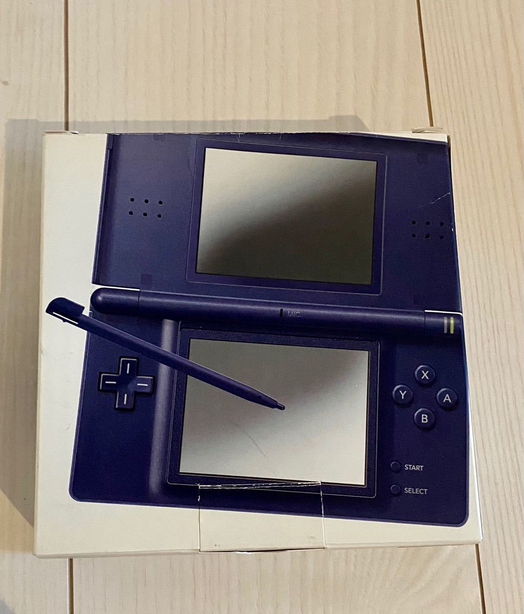 ニンテンドーDS Lite （エナメルネイビー） 