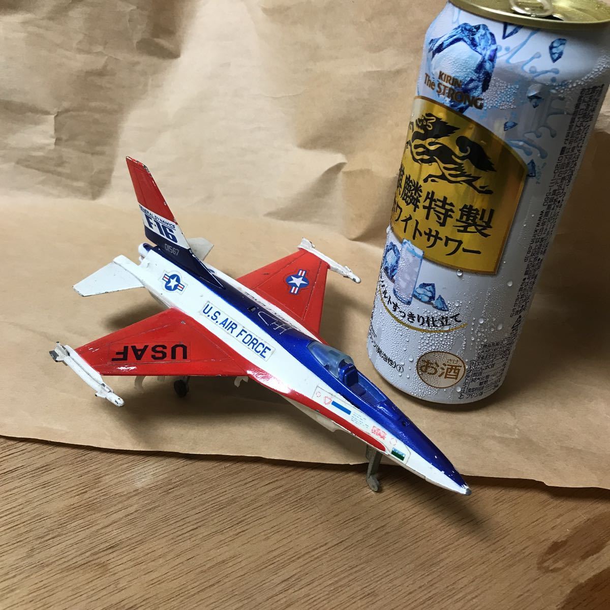 1970年代 大きめ 超合金 F16 試作 トリコロール アメリカ空軍 戦闘機 検 プラモデル ハセガワ タミヤ 1/ 72 ？ ジャンク扱い_画像3