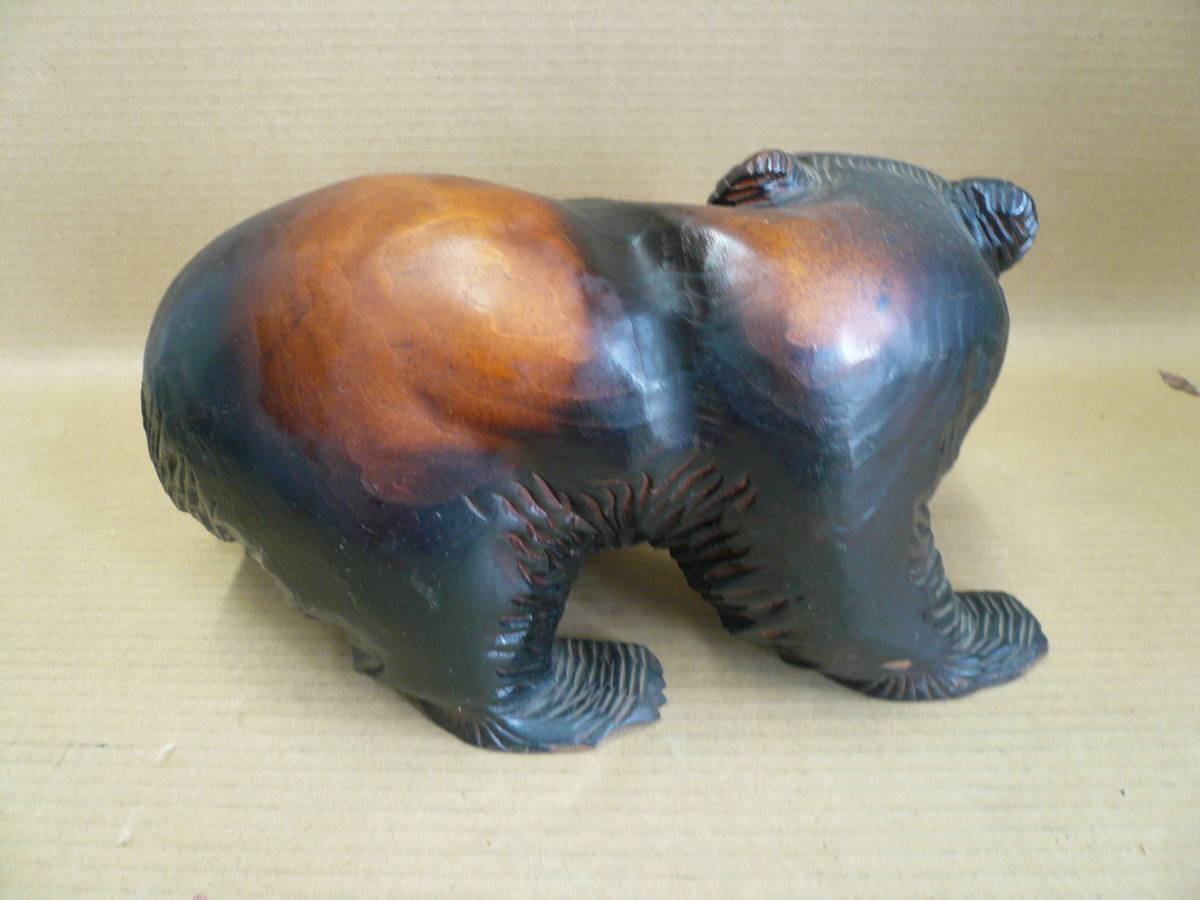 ●アイヌの木彫り 大小２点、熊の木彫り1点　３品まとめて！　北海道物産　置物　インテリア　縁起物　＃当時物_画像9