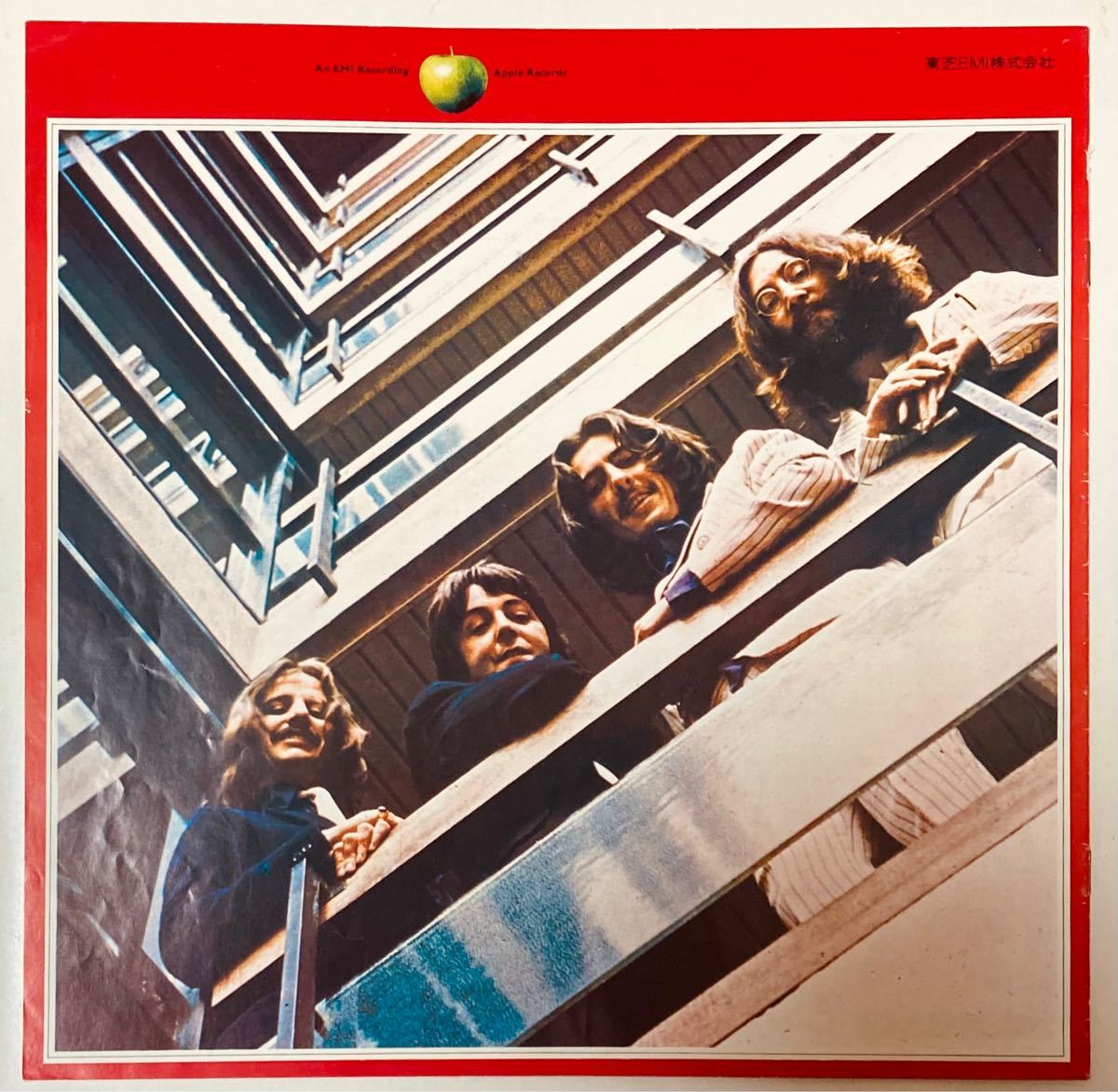 レア【THE BEATLES】1962ｰ1966 赤盤 歌詞カード　　　　　ザ・ビートルズ　 Apple