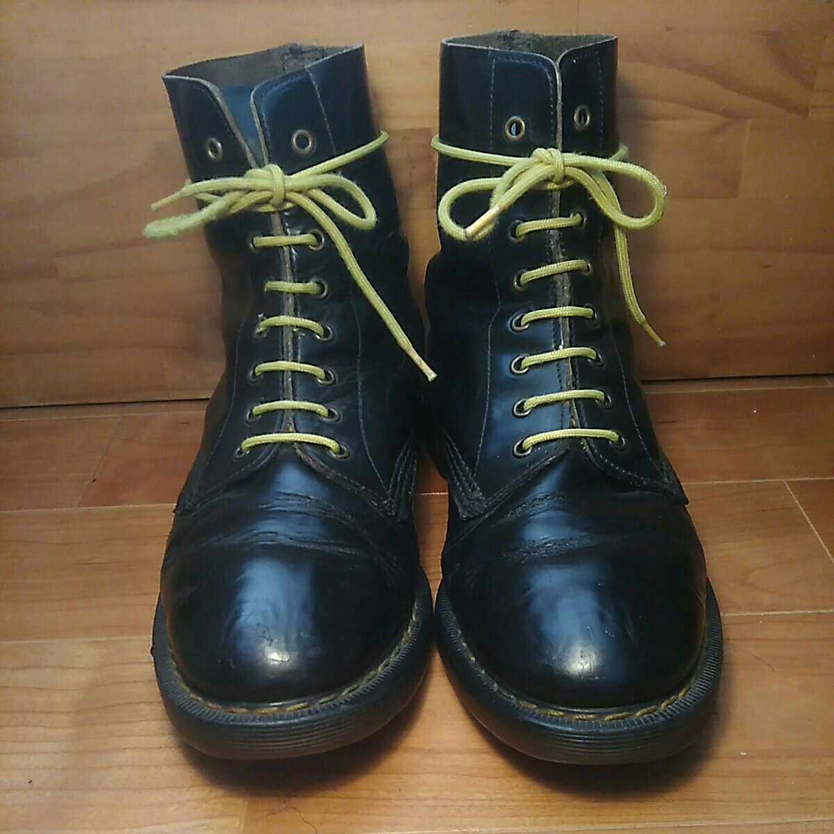 送料0円】 希少・生産終了品・英国製☆Dr.Marten 8ホールブーツ NATO事務総長 6ホールブーツ ドクターマーチン 【希少・生産終了品・英国製】Dr.Marten ブーツ