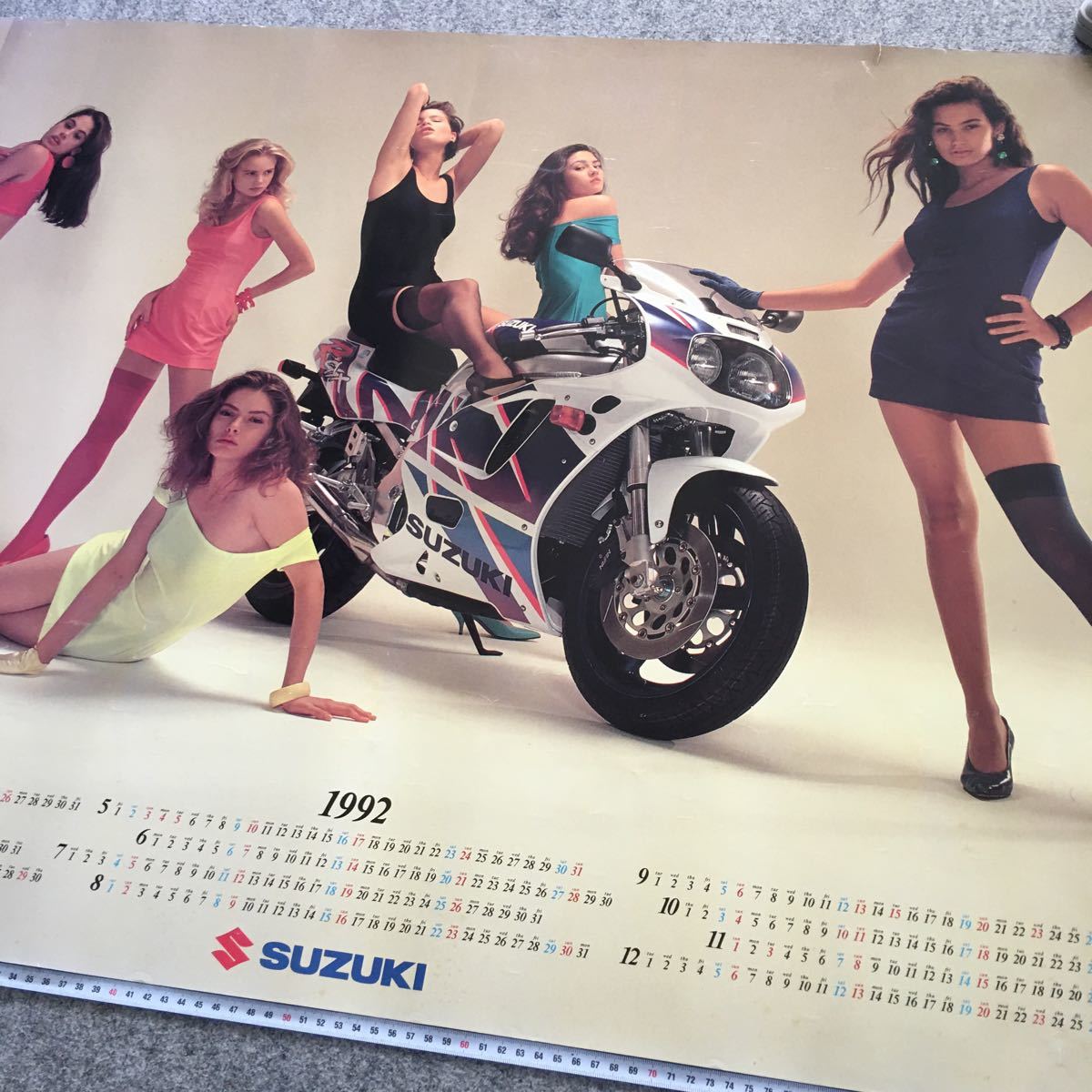 スズキ/GSXバイク☆カレンダー1992年☆レア当時もの☆SUZUKI☆バイク_画像1