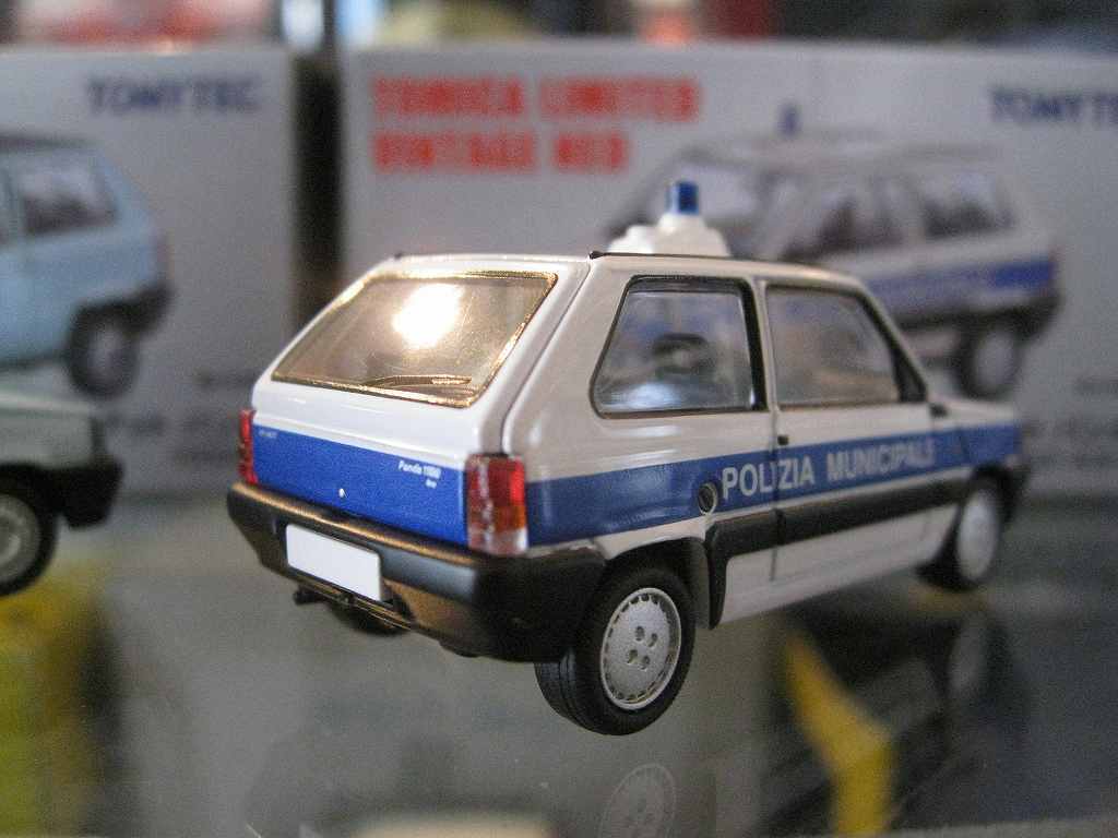 *New Tomica Vintage *FIAT Fiat Panda 2 pcs set( light blue / patrol car )*