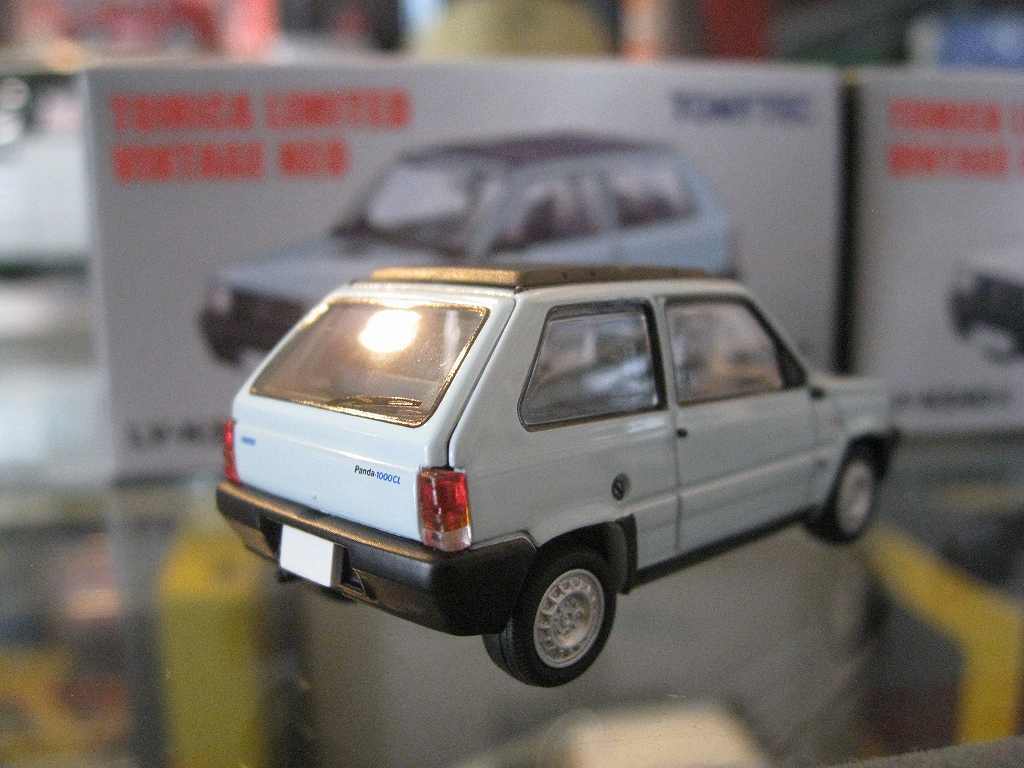 *New Tomica Vintage *FIAT Fiat Panda 2 pcs set( light blue / patrol car )*