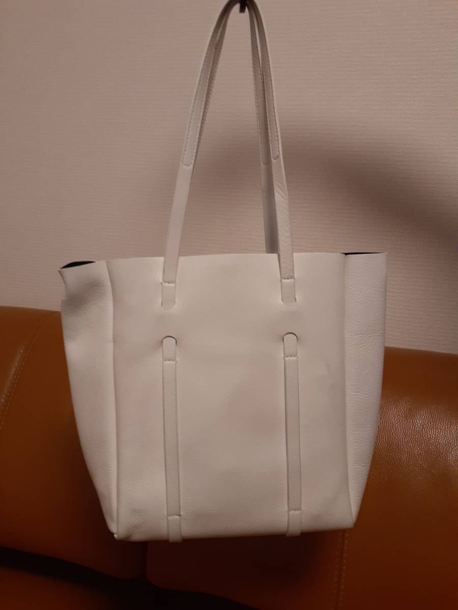 美品 BALENCIAGA バレンシアガ エブリデイトートバッグ 白