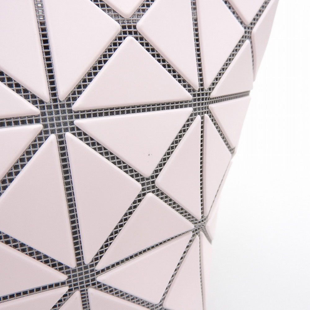 未使用 バオバオ イッセイミヤケ BAOBAO ISSEY MIYAKE 現行販売商品