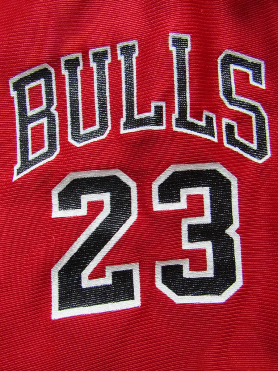 ユニフォーⓒ ヤフオク! NBA BULLS JORDAN #23 マイケル・ジョー... - 激レア しています