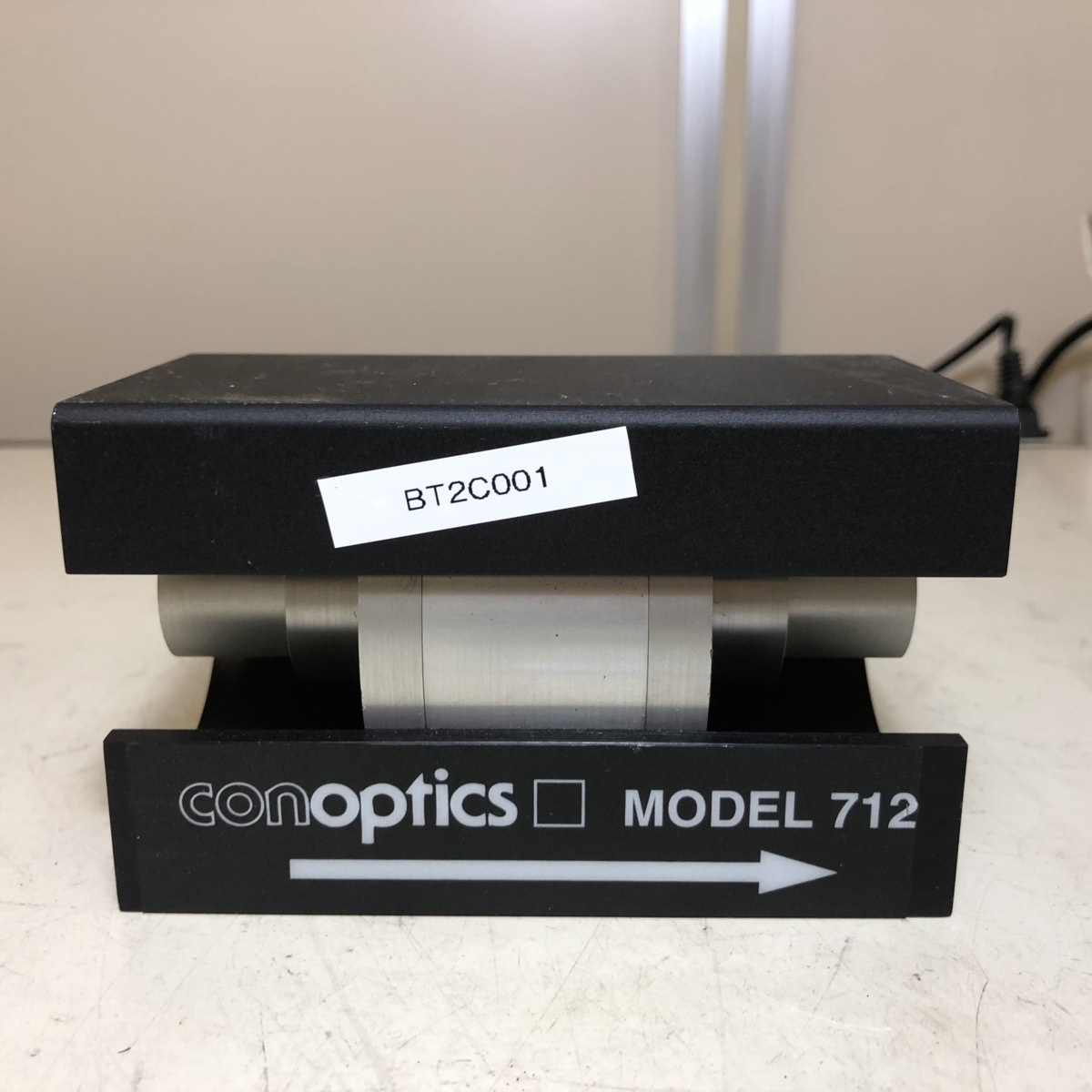 MODEL 712 Optical Isolator In: Optical Isolators art-school.ks.ua