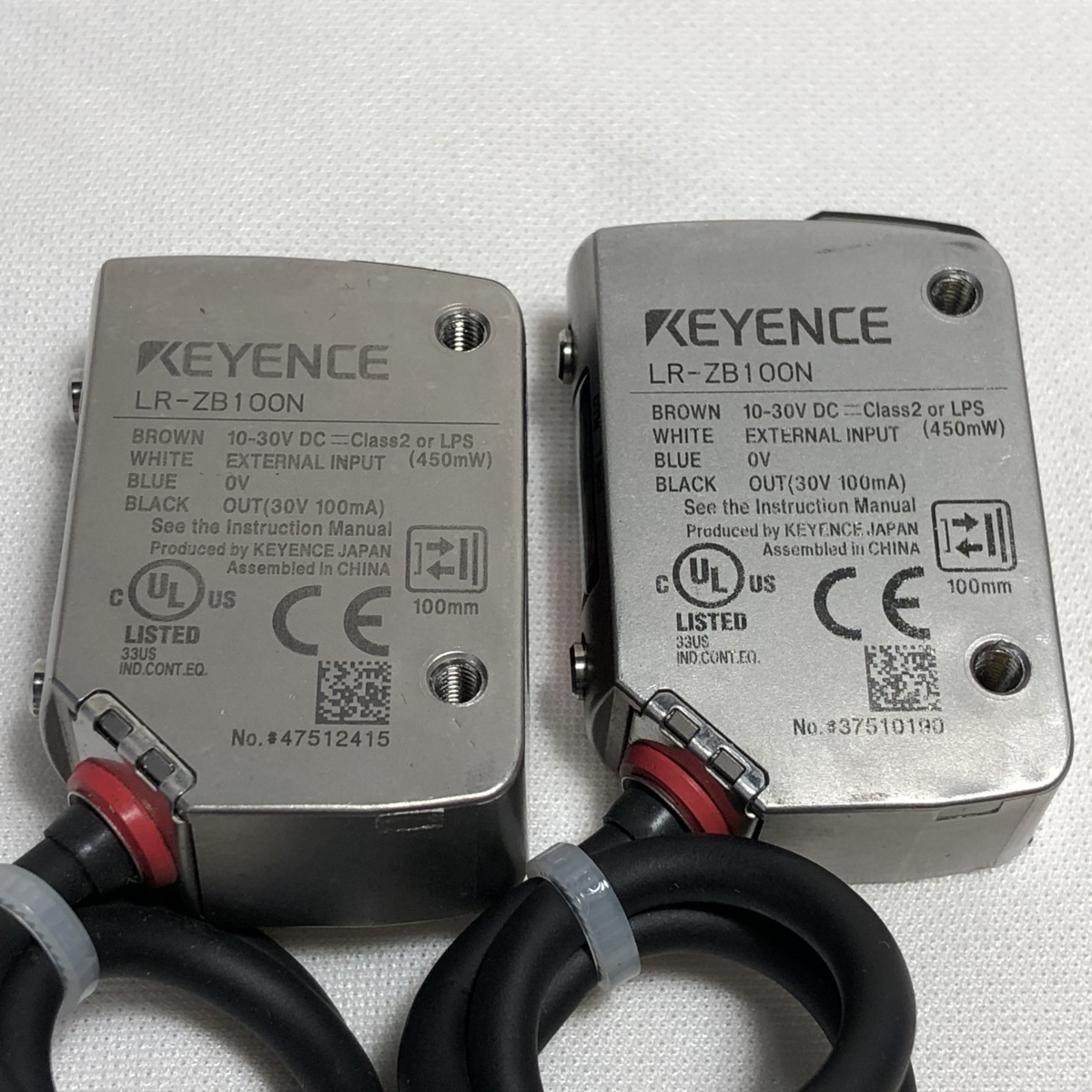 KEYENCE LR-ZB100N アンプ内蔵型CMOSレーザセンサ 2個セット