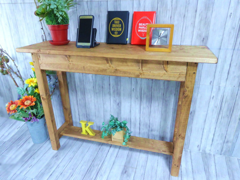  hand made night table ( cheeks color )