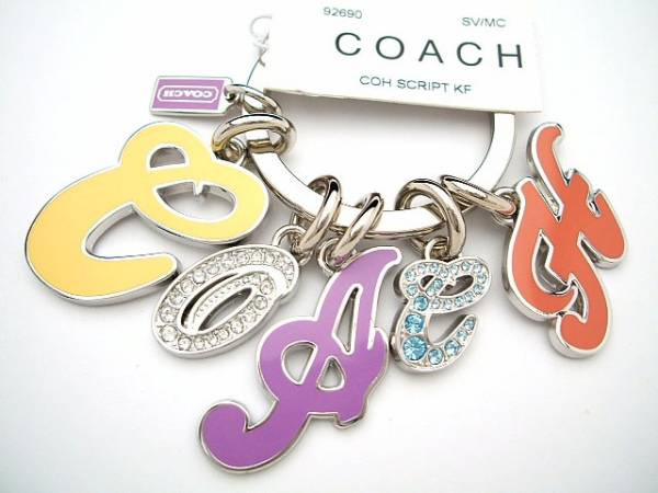 コーチ◆SALE COACHのロゴのキーホルダー マルチカラーです!!_画像2