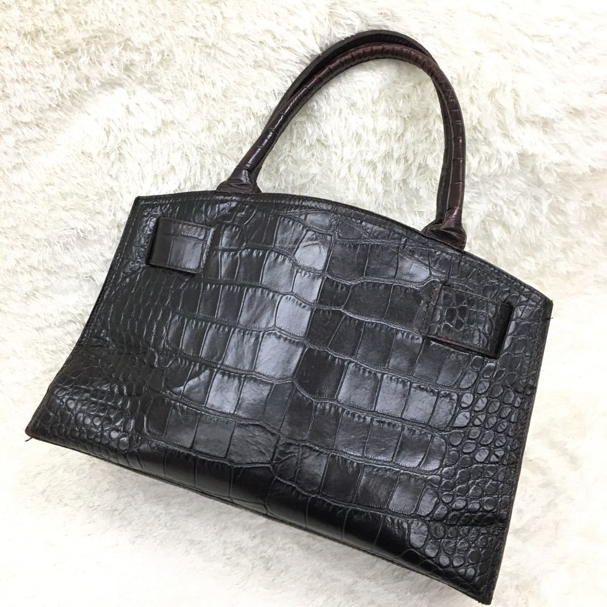 FURLA フルラ ショルダーバッグ 型押しクロコ レザー 本革 メッキ金具 シルバーカラー 裏地総柄 イタリア製 茶色