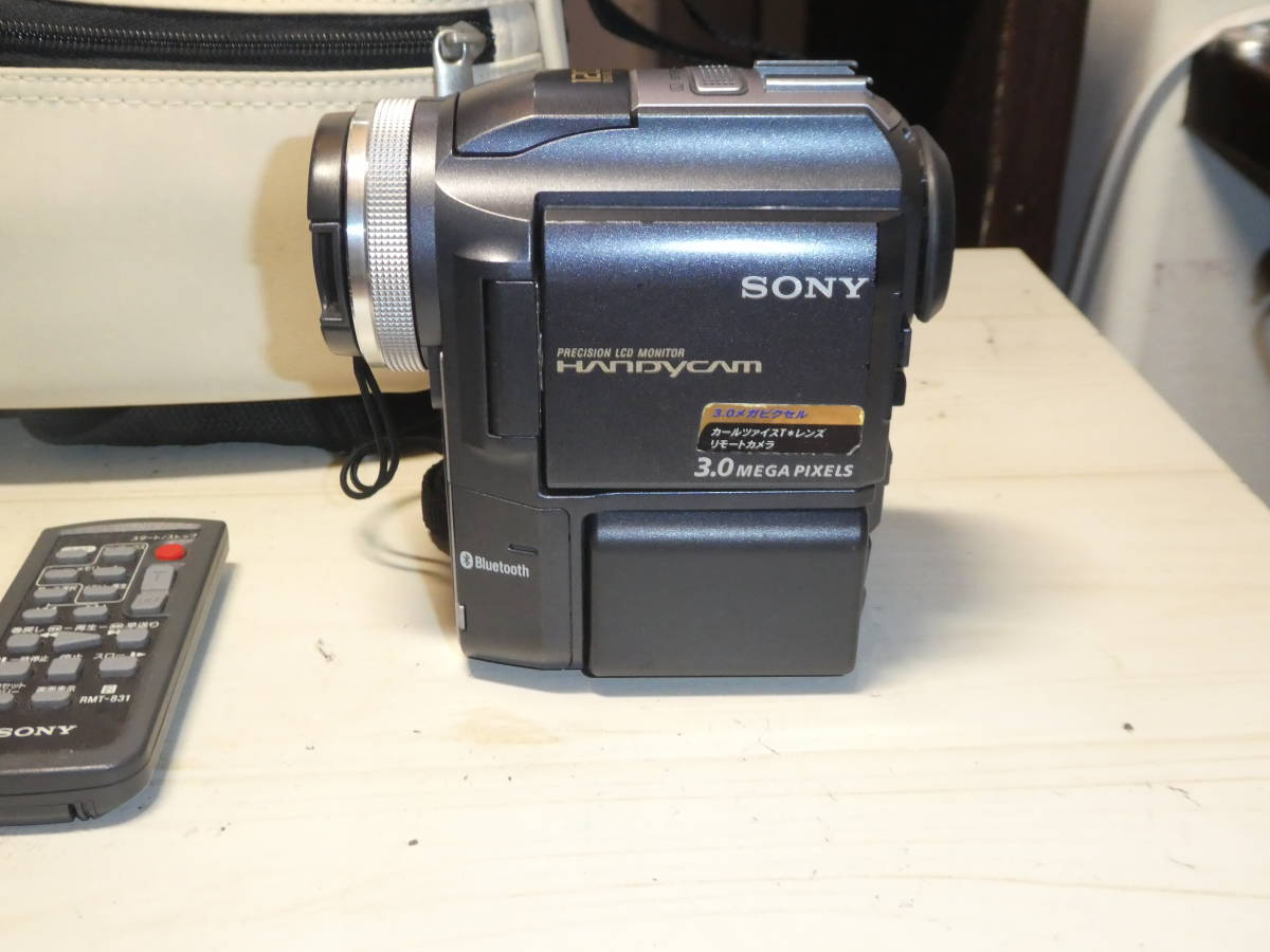 SONY DCR-PC300 miniDVHANDYCAM ビデオカメラ 動作良好 ダビング一式セット_画像2