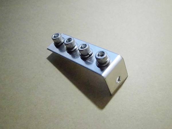 free shipping 4LTBC original earthing terminal block L4 hole specification 