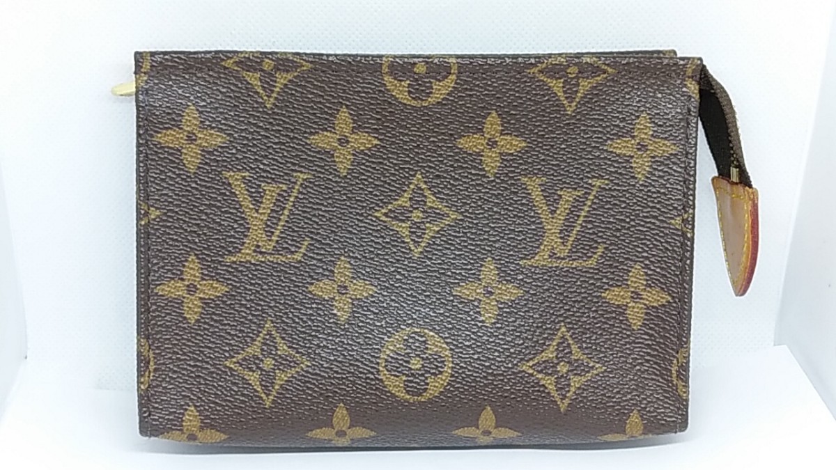 LOUIS VUITTONルイヴィトン ポーチ モノグラム ポシェットトワレット