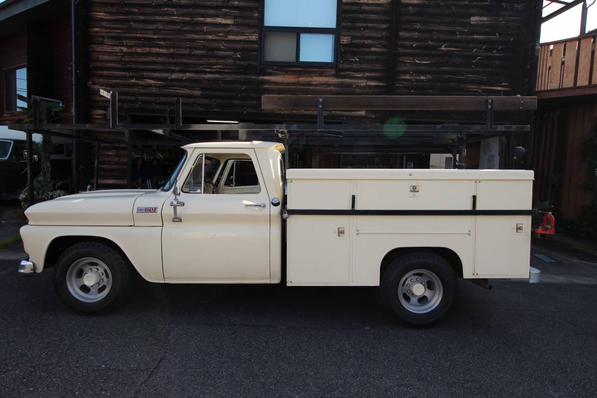 1965 CEVY C20 ユウティリティー PICK UP!! 350ci A/T ショートベット _画像2