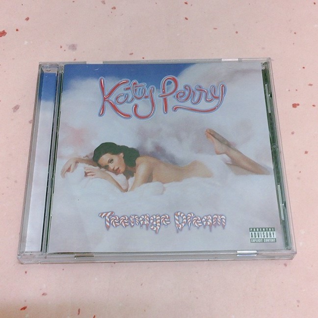 CD Katie * Perry Teenage Dream импортированный автомобиль **