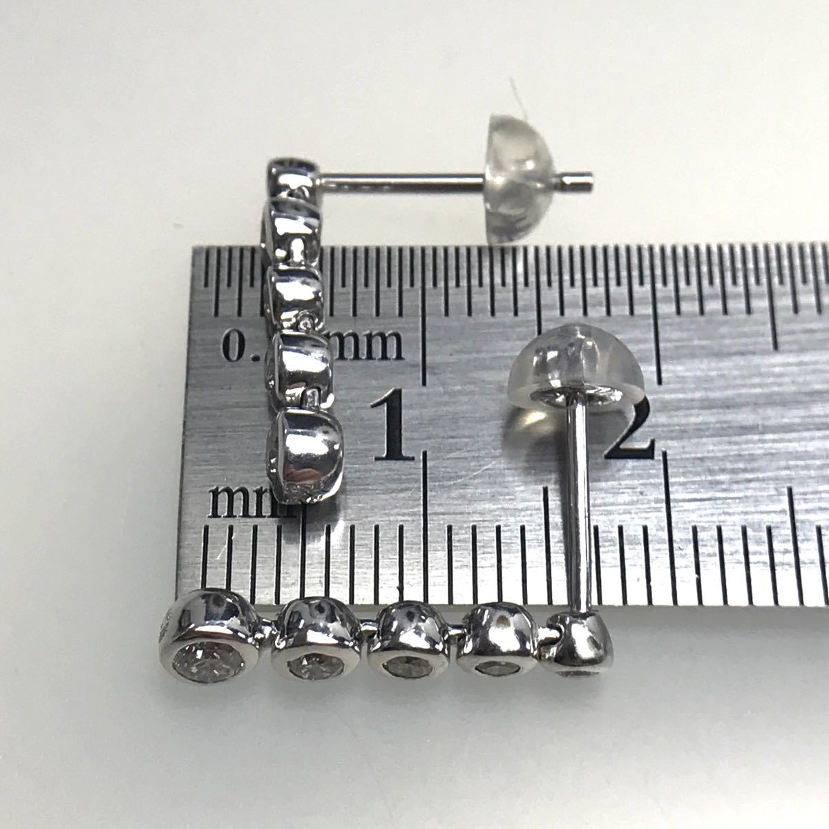 K18WG ダイヤ ピアス スウィング 0.50ct ダイヤモンドピアス 美品