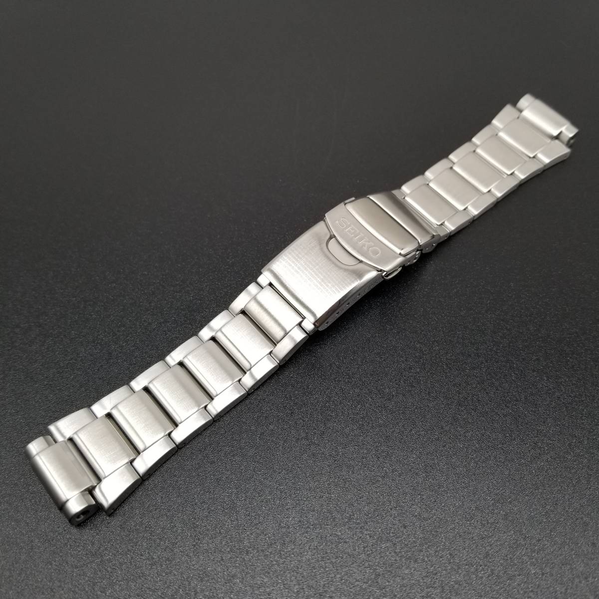 純正 SEIKO セイコー バンド SSC015 SSC017 SBDL059 SSC019P1 V175