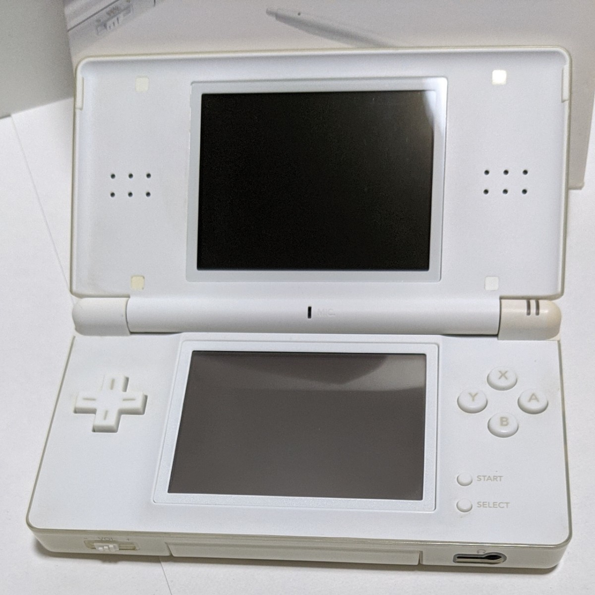 ニンテンドーDS Lite クリスタルホワイト★箱付き★良可動品★おまけ付★