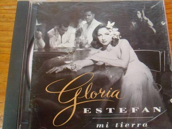 中古CD グロリア エステファン/ Mi Tierra 匿名配送　　