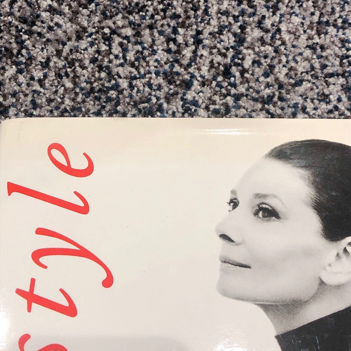 中古洋書 ≪洋書≫ Audrey Style / Pamela Clarke Keogh