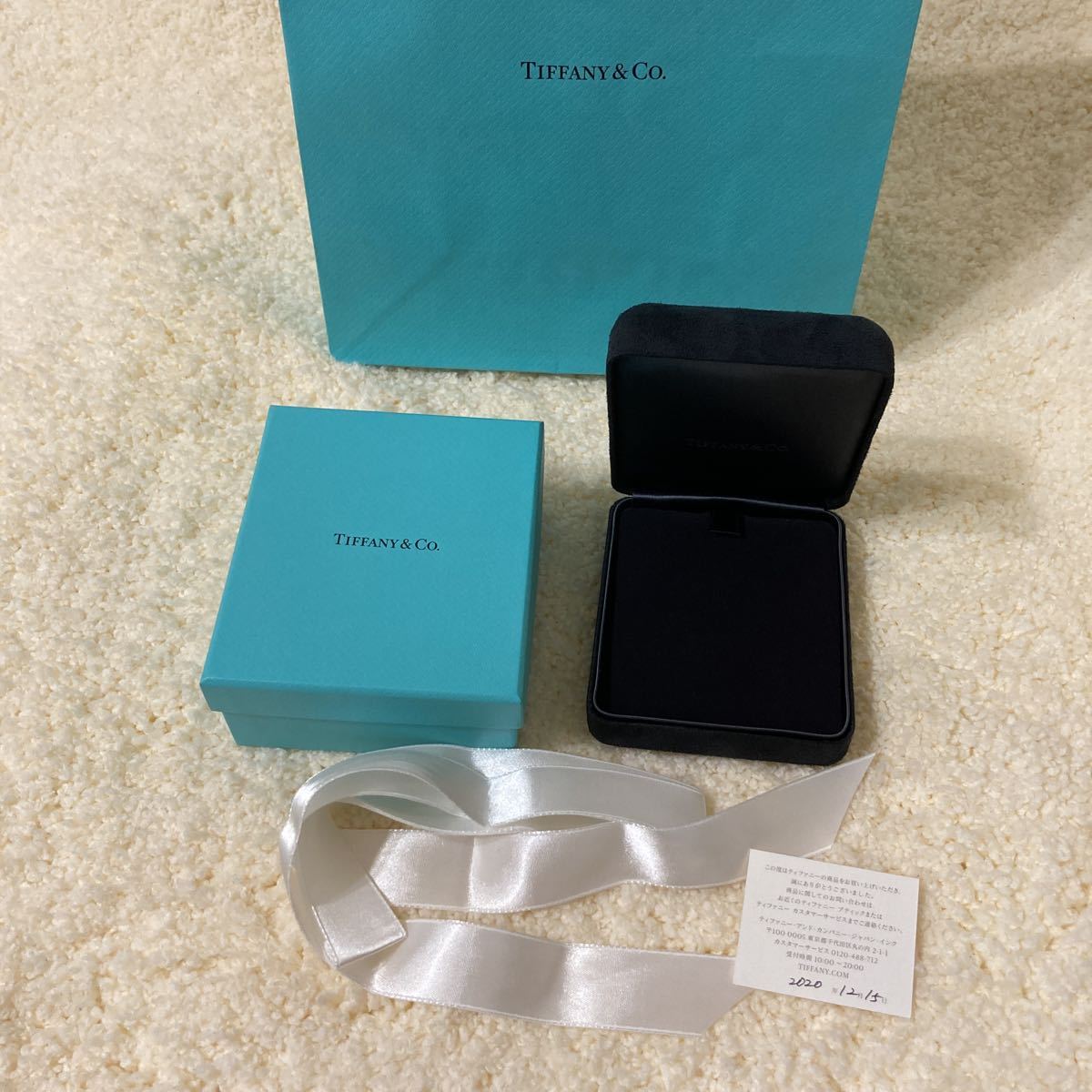 Yahoo!オークション - 現行品 ティファニー TIFFANY ネックレス 空箱 ケ...