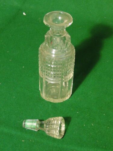 香水ボトル 瓶 カットクリスタル 1880年 ファンシーシェイプアンティーク_画像4
