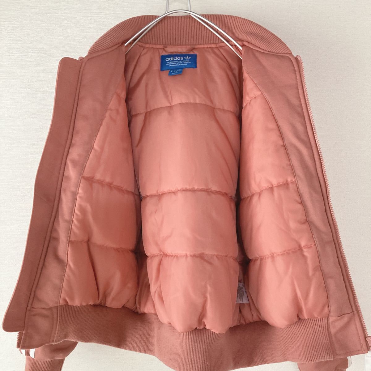 adidas アディダスオリジナルス ショートボンバージャケット adidas アディダスオリジナルス ショートボンバージャケット