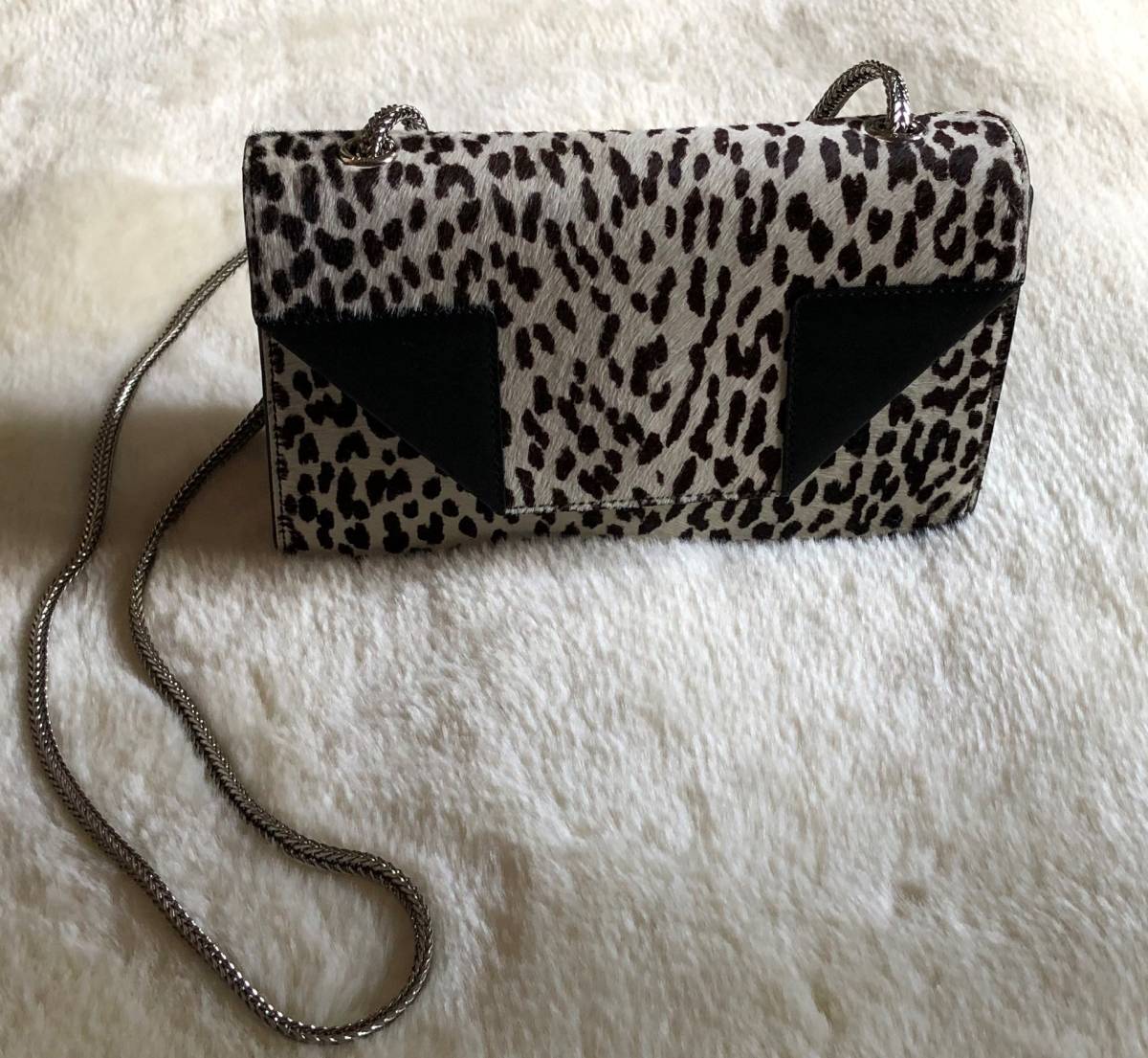 未使用☆SAINT LAURENT PARIS ベティBETTY ショルダーバッグ☆ベイビー