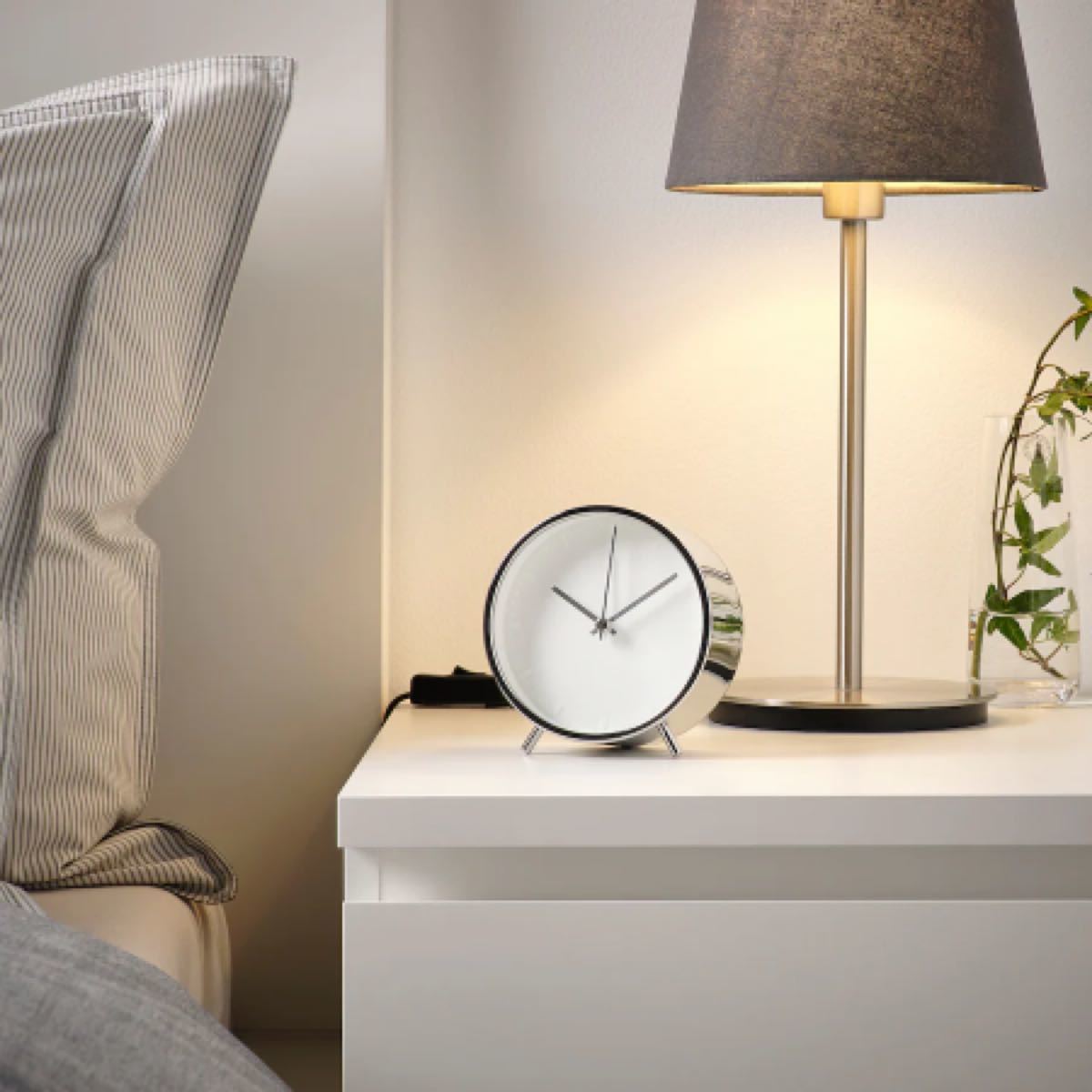 IKEA アラームクロック シルバーカラー 11 cm 置時計 インテリア IKEA アラームクロック シルバーカラー 11 cm 置時計 インテリア
