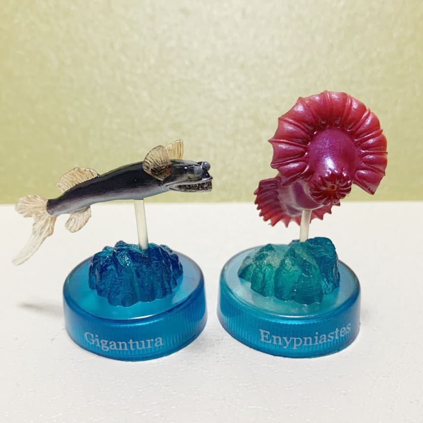  rare rare out of print deep sea living thing 2 figure collection 12 kind together set Secret bottle cap deep sea living thing fish not for sale Kaiyodo 