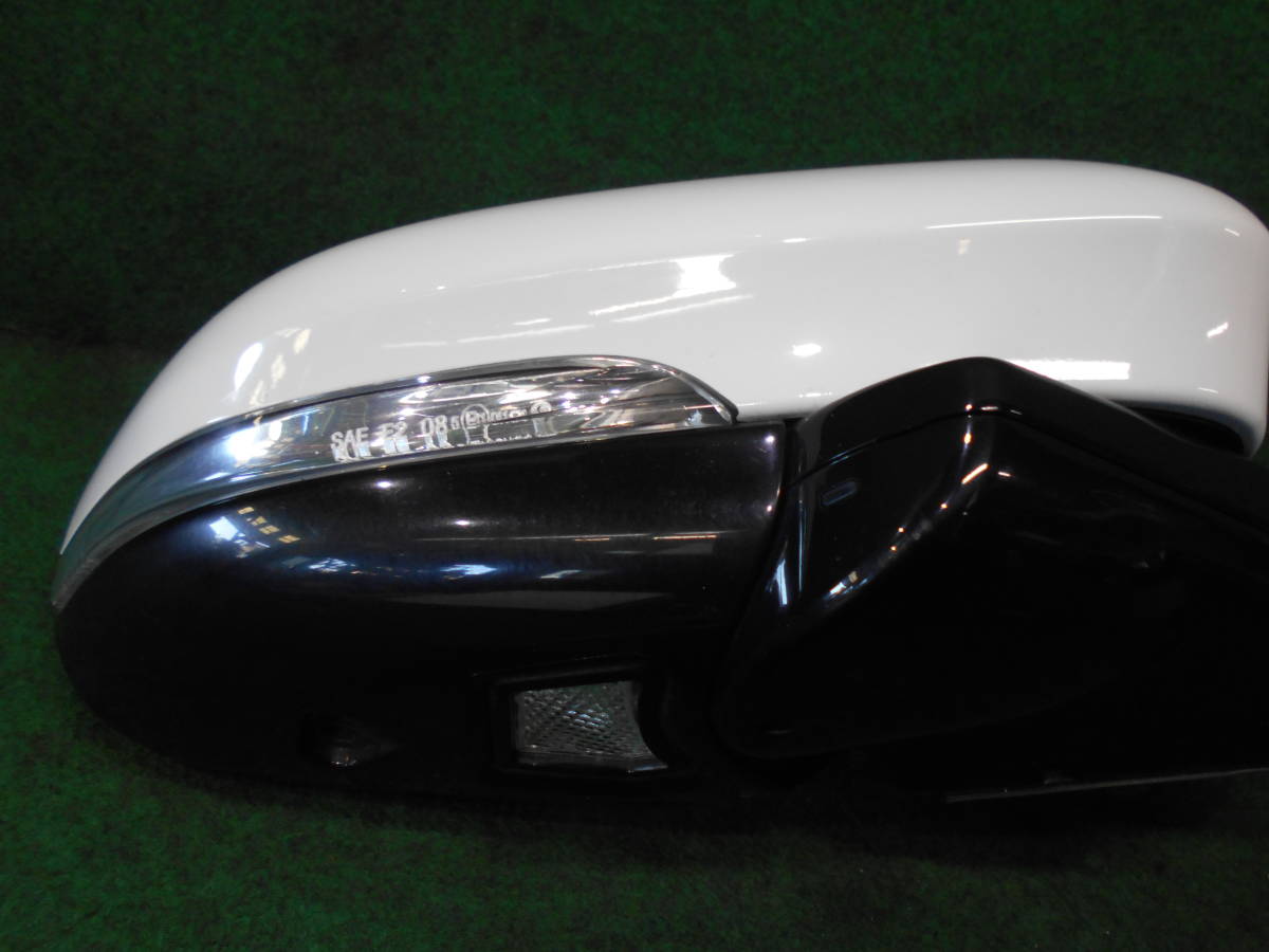 * driver`s seat side * door mirror * Jaguar XJ*X351*CBA-J12PB* year :2013 year 5 month * mileage :48574km* color No.NER*