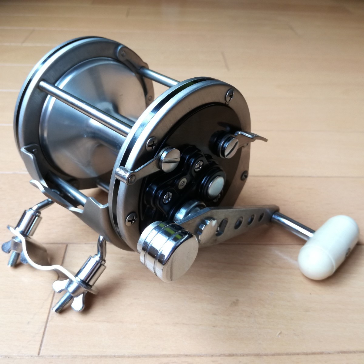 極上品】DAIWA DYNAMIC 3000S ダイワ ダイナミック 大型 両軸リール
