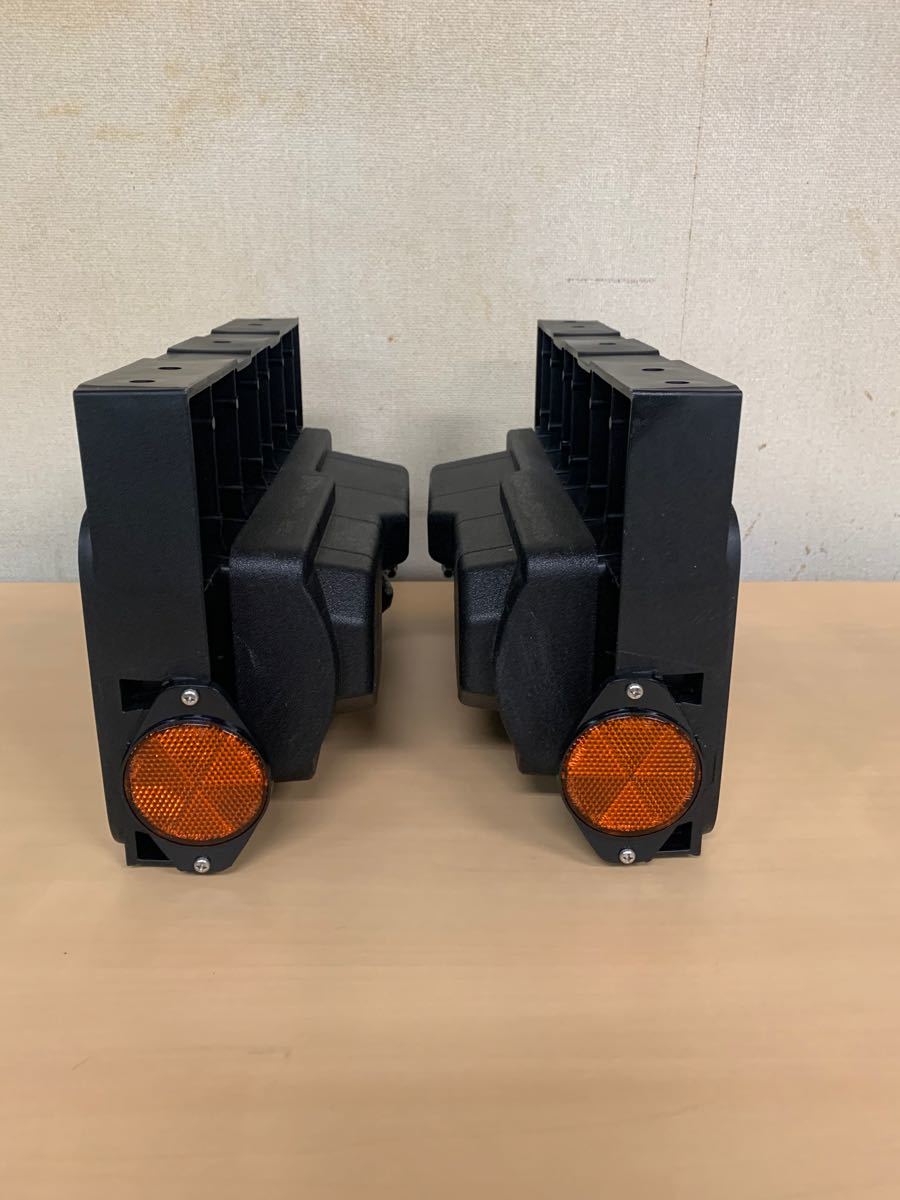 日野 純正 LED テールランプ 新車外し 左右一台分 KOITO 220 日野 純正 LED テールランプ 新車外し 左右一台分 KOITO 220